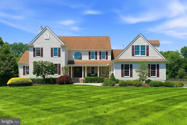 16 DEER RUN DRIVE, Freehold, NJ 07728