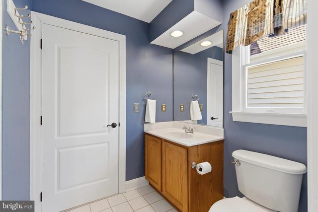 16 DEER RUN DRIVE, Freehold, NJ 07728