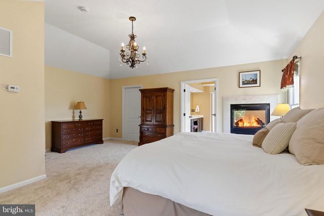 16 DEER RUN DRIVE, Freehold, NJ 07728