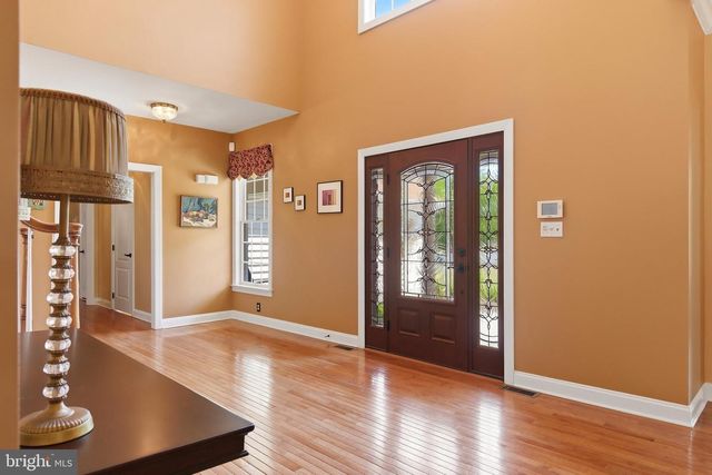 16 DEER RUN DRIVE, Freehold, NJ 07728