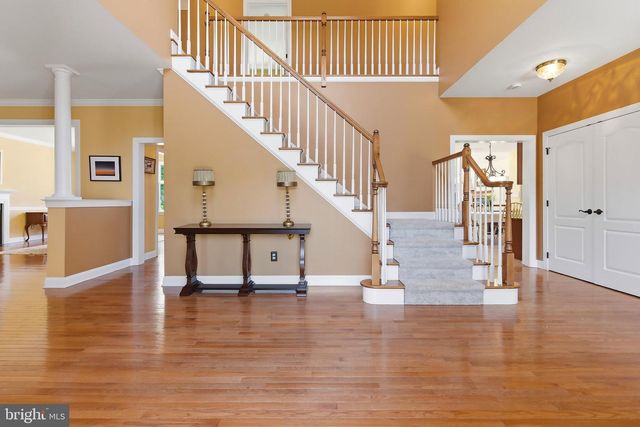16 DEER RUN DRIVE, Freehold, NJ 07728