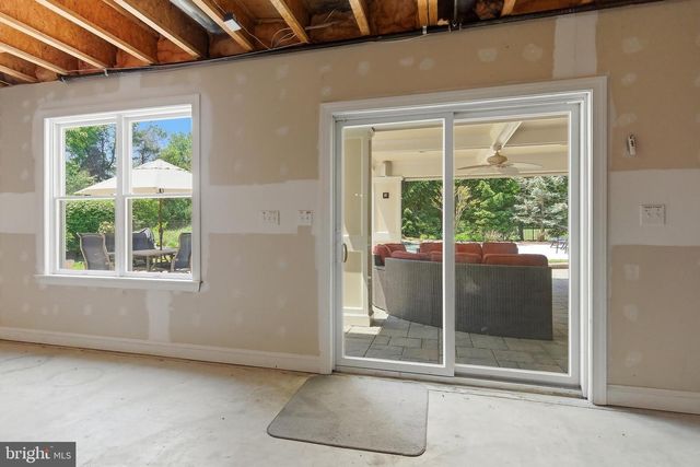 16 DEER RUN DRIVE, Freehold, NJ 07728