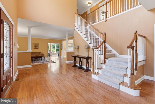 16 DEER RUN DRIVE, Freehold, NJ 07728
