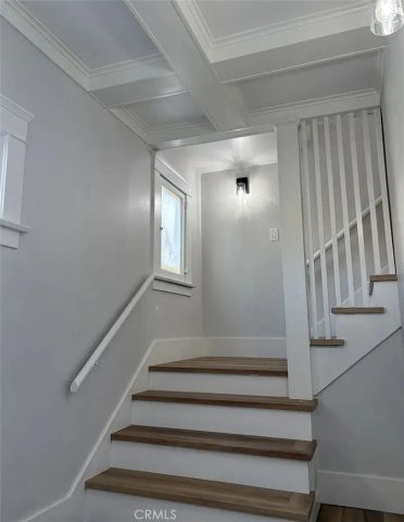 275 Orange North, Orange, CA 92866