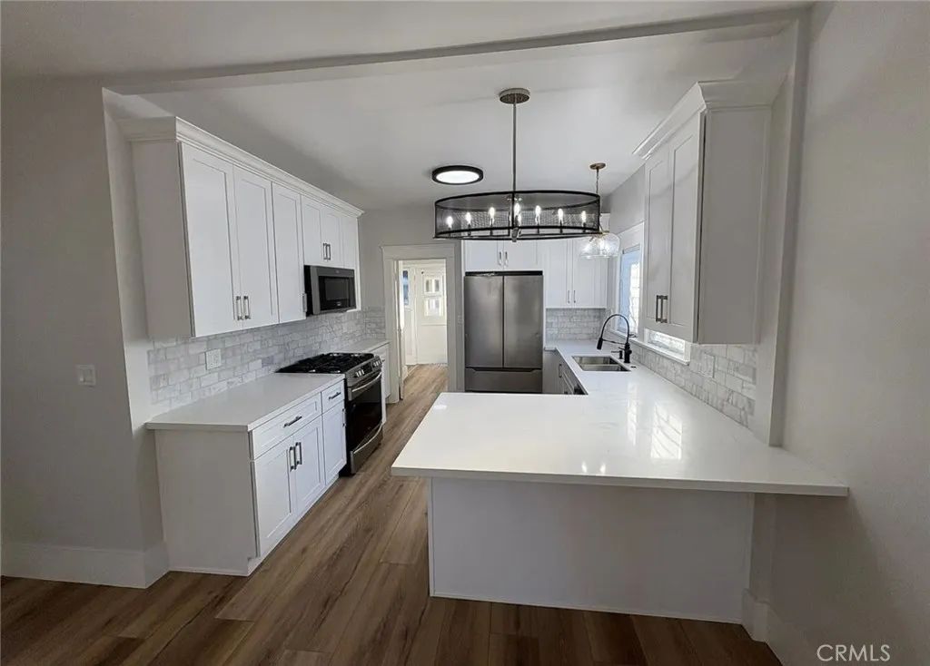 275 Orange North, Orange, CA 92866