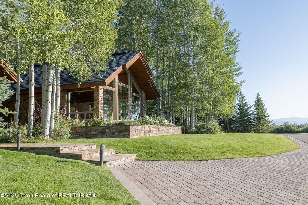 2540 TRADER Road, Jackson, WY 83001 photo 37