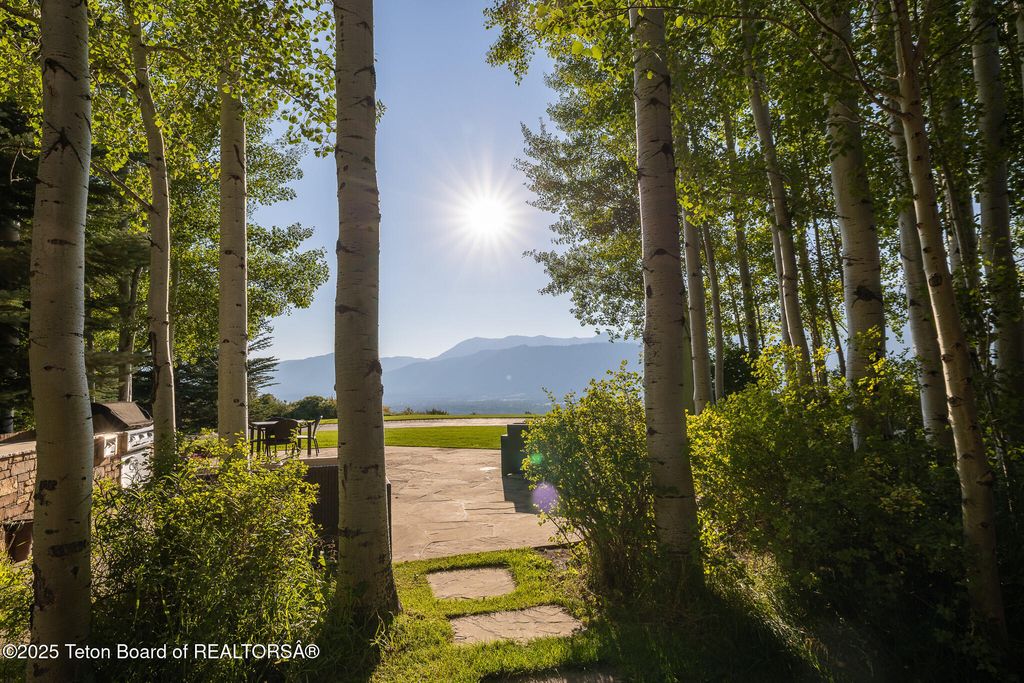 2540 TRADER Road, Jackson, WY 83001 photo 41