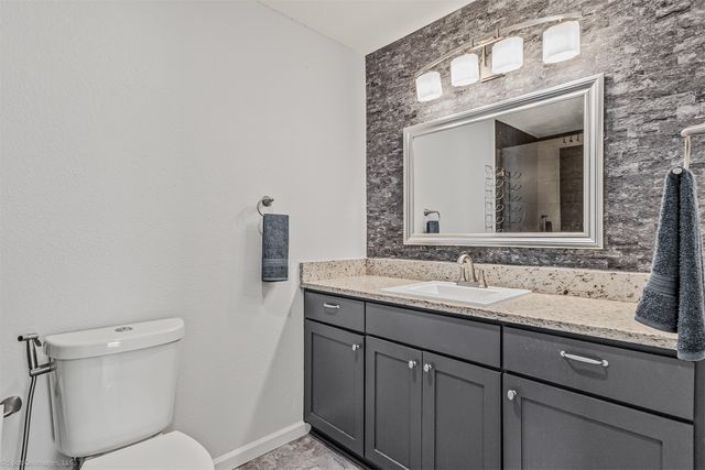 943 Gibbard Avenue, Wills Point, TX 75169