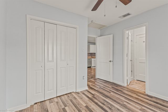 943 Gibbard Avenue, Wills Point, TX 75169