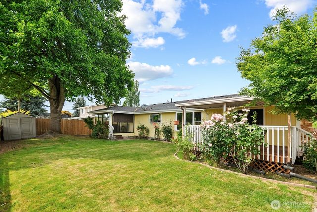 15612 63rd Street Ct E, Sumner, WA 98390