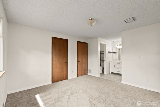 15612 63rd Street Ct E, Sumner, WA 98390