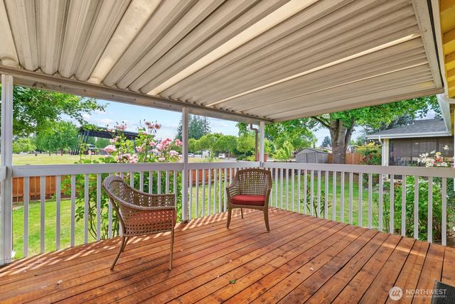 15612 63rd Street Ct E, Sumner, WA 98390