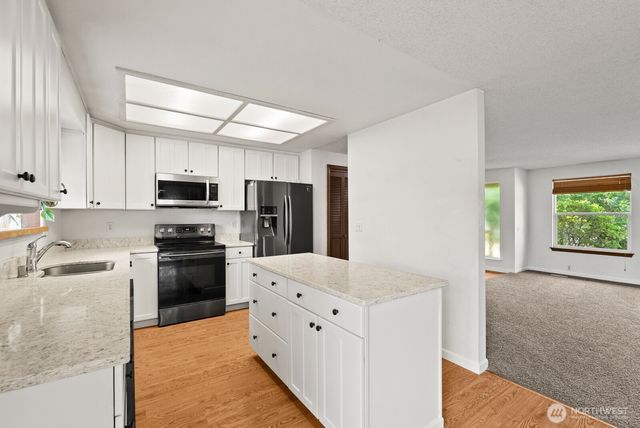 15612 63rd Street Ct E, Sumner, WA 98390