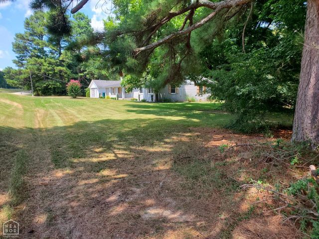 1287 W North Street, Piggott, AR 72454