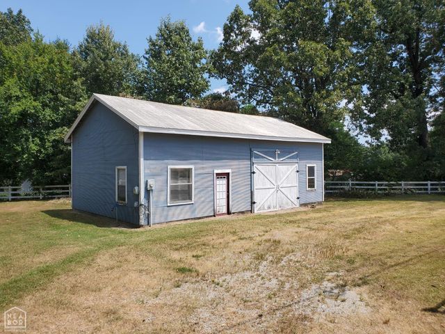 1287 W North Street, Piggott, AR 72454