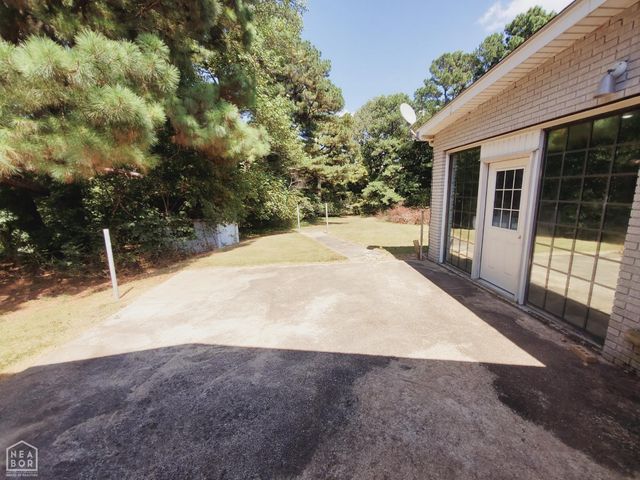 1287 W North Street, Piggott, AR 72454