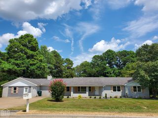 1287 W North Street, Piggott, AR 72454