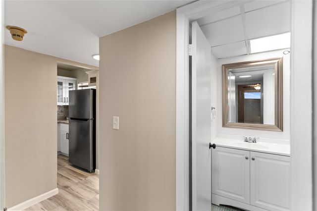 2720 N Pine Island Road 307, Sunrise, FL 33322