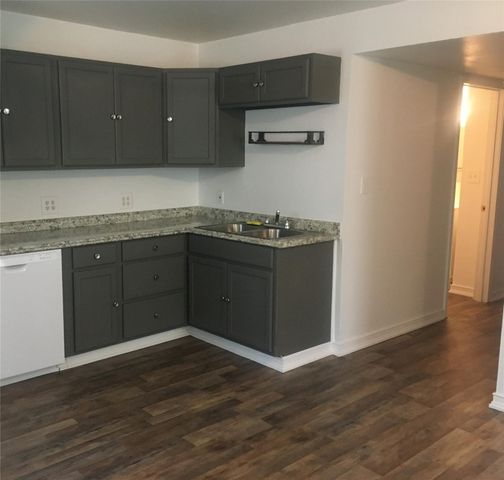 3818 Hamid Boulevard, Fresno, TX 77545