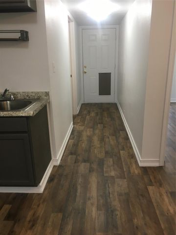 3818 Hamid Boulevard, Fresno, TX 77545