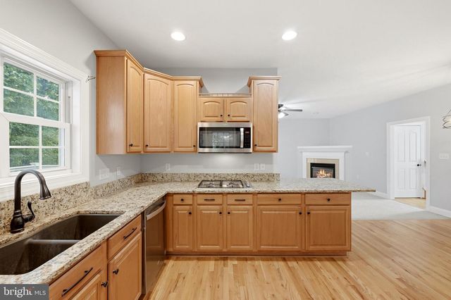 151 TRAVIS CT, Winchester, VA 22602