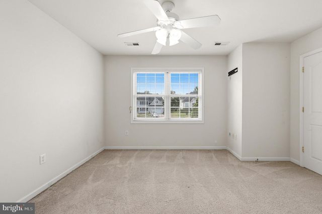 151 TRAVIS CT, Winchester, VA 22602
