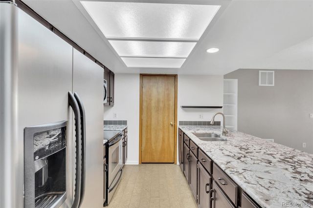 23537 Genesee Village Road, Golden, CO 80401