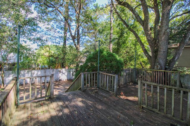 1522 Theresa Drive, Charleston, SC 29412