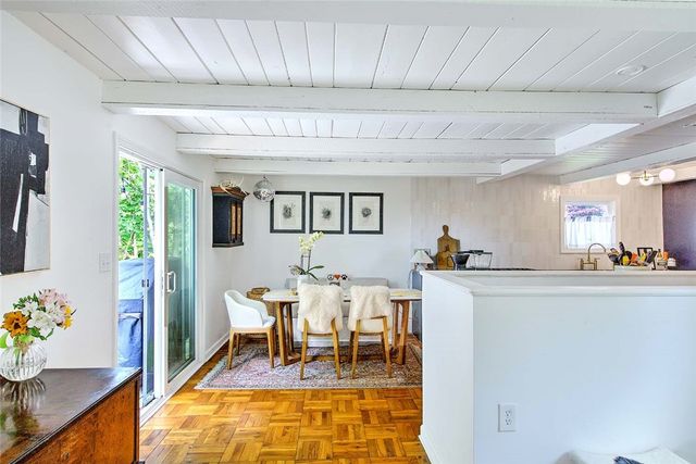 33 West Main Road, Little Compton, RI 02837