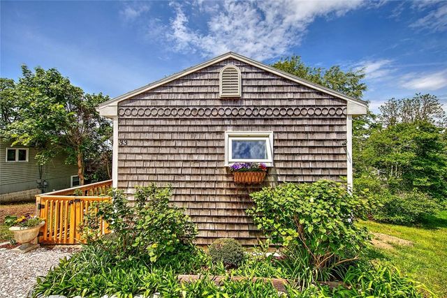 33 West Main Road, Little Compton, RI 02837