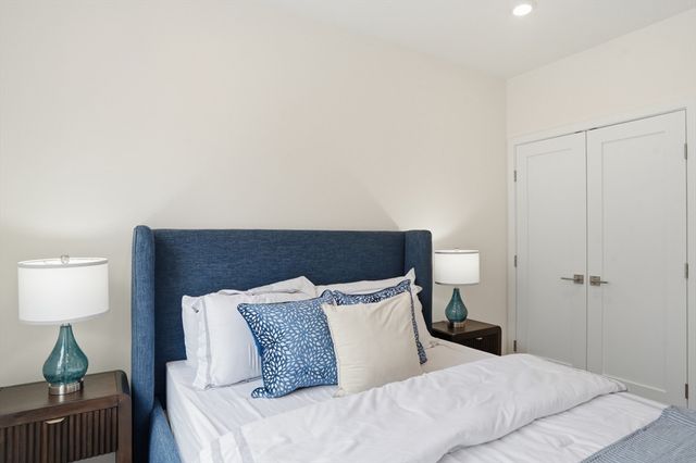 267 Old Colony 511, Boston, MA 02127