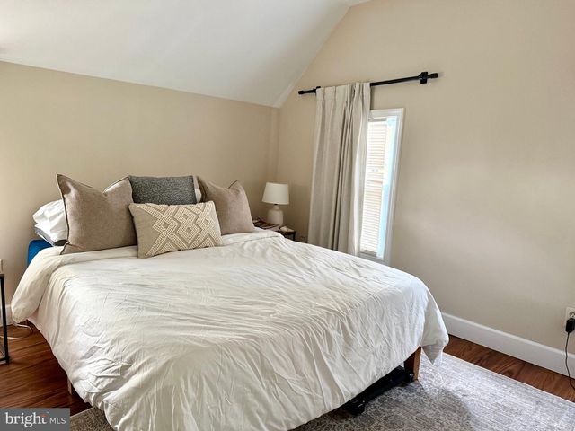 3435 S TEMPLE AVE, Feasterville Trevose, PA 19053