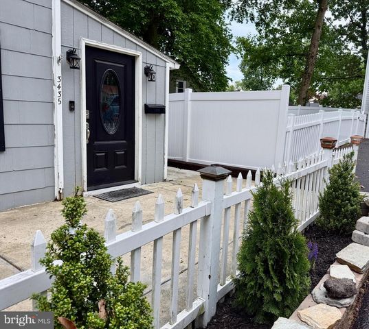 3435 S TEMPLE AVE, Feasterville Trevose, PA 19053