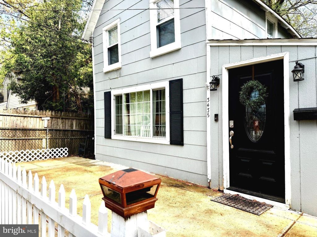 3435 S TEMPLE AVE, Feasterville Trevose, PA 19053