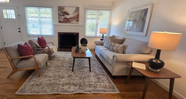 1142 Oakwood Ave, Vallejo, CA 94591