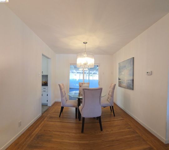 1142 Oakwood Ave, Vallejo, CA 94591