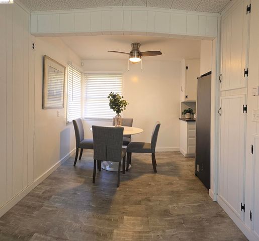 1142 Oakwood Ave, Vallejo, CA 94591