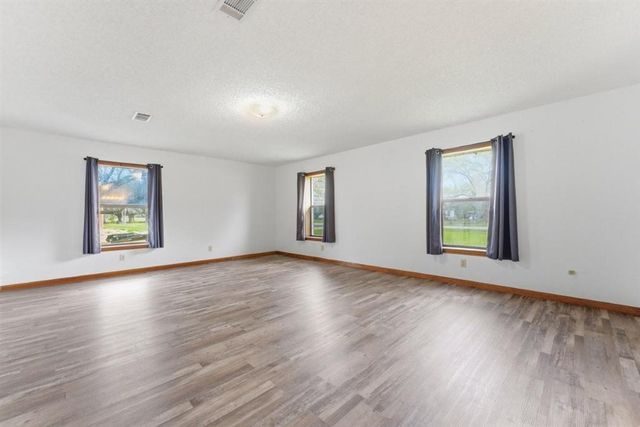 1928 Yvonne Drive, Lake Charles, LA 70615