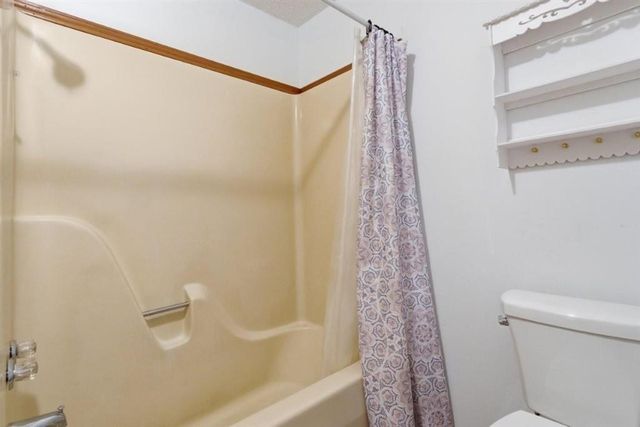 1928 Yvonne Drive, Lake Charles, LA 70615