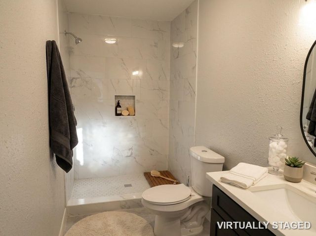 1103 Jocelyn Street, Houston, TX 77023