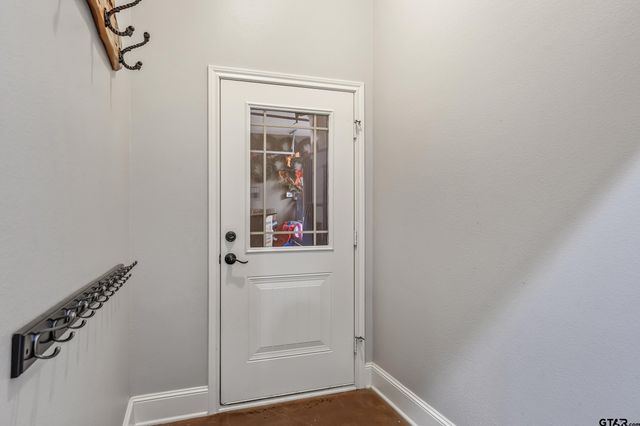 18834 Elderberry Ct, Flint, TX 75762