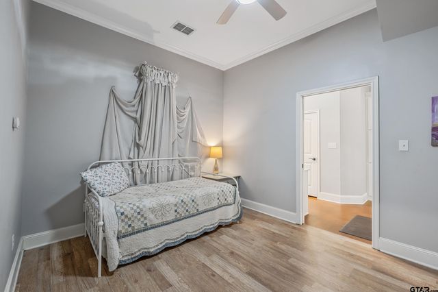 18834 Elderberry Ct, Flint, TX 75762