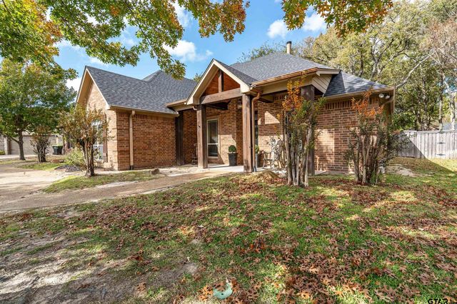 18834 Elderberry Ct, Flint, TX 75762