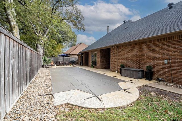 18834 Elderberry Ct, Flint, TX 75762