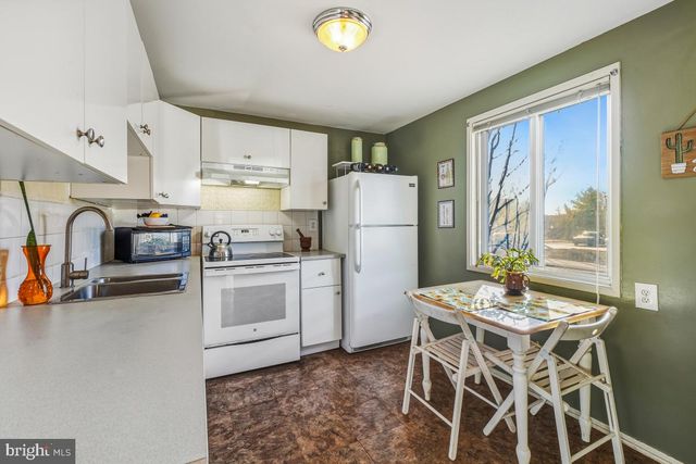 10559 CAMBRIDGE CT, Montgomery Village, MD 20886