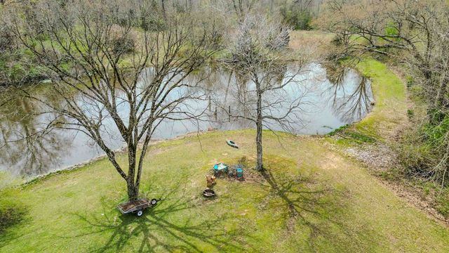 22560 HWY 64 HWY, Somerville, TN 38068