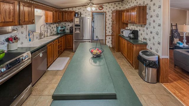 22560 HWY 64 HWY, Somerville, TN 38068