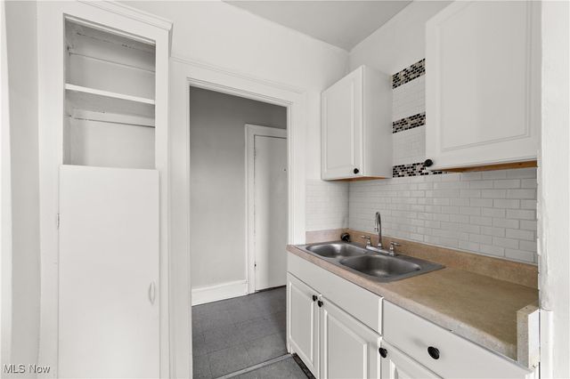 1690 Eddington Road, Cleveland Heights, OH 44118