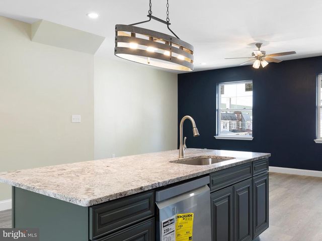 590 W THIRTIETH ST, Wilmington, DE 19802