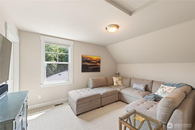 4417 Schooner Drive, Anacortes, WA 98221